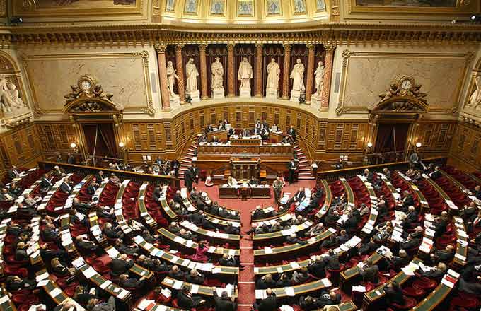 L'hémicycle au Sénat, Paris (crédit photo: Sénat)