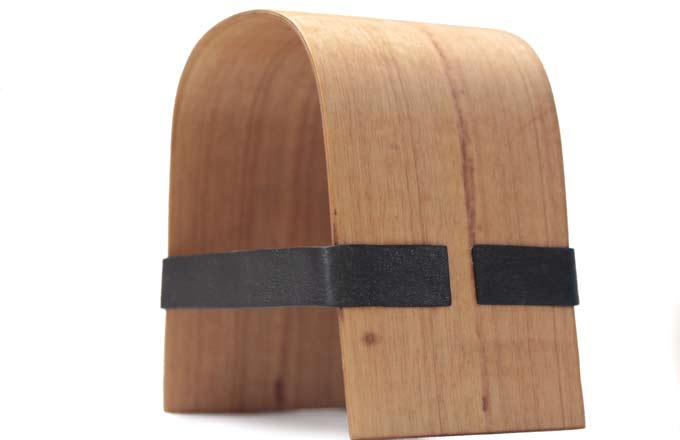 La start-up savoyarde Weden développe du bois souple à mémoire de forme