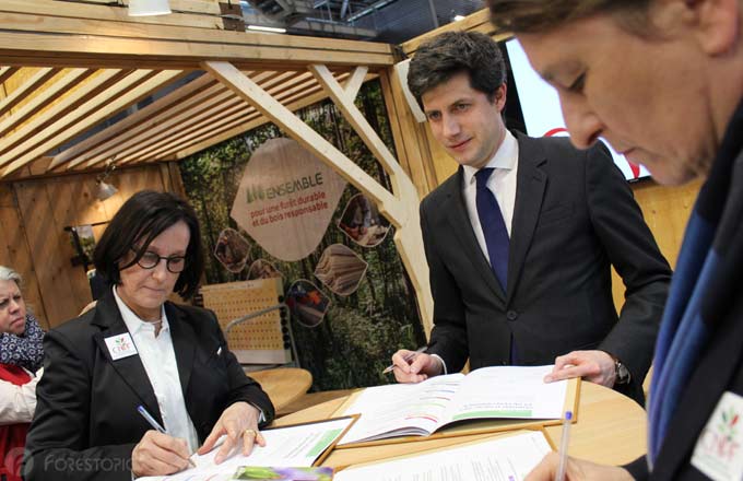 Une feuille de route 2022-2026 pour la forêt privée en pleine transformation numérique