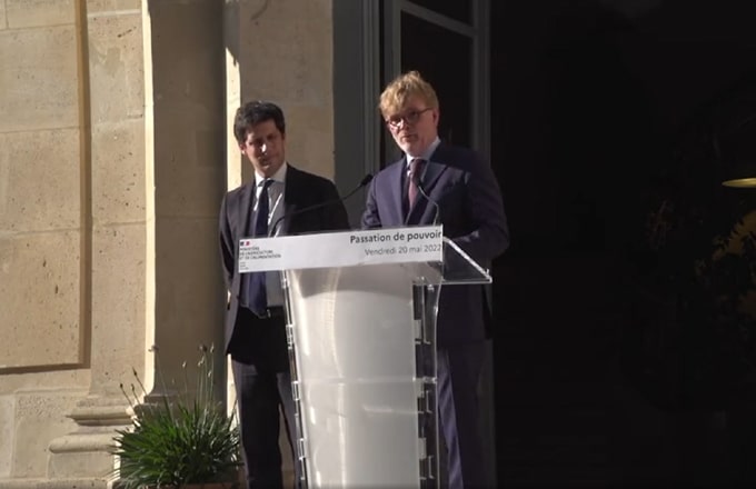 Passation de pouvoir entre Julien Denormandie et Marc Fesneau, le 20 mai 2022 (crédit photo: ministère de l’Agriculture)