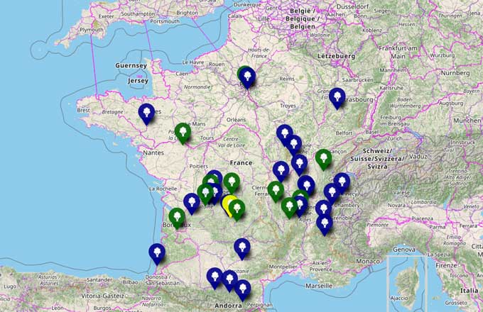 « Structures collectives d’acquisition et de gestion écologique forestière » prenant la forme de fonds de dotation (en jaune), d’associations ou de collectifs (en vert), de groupements forestiers (en bleu) (cartographie InfoGFCE/CyclOSM map data, contributeurs OpenStreetMap)