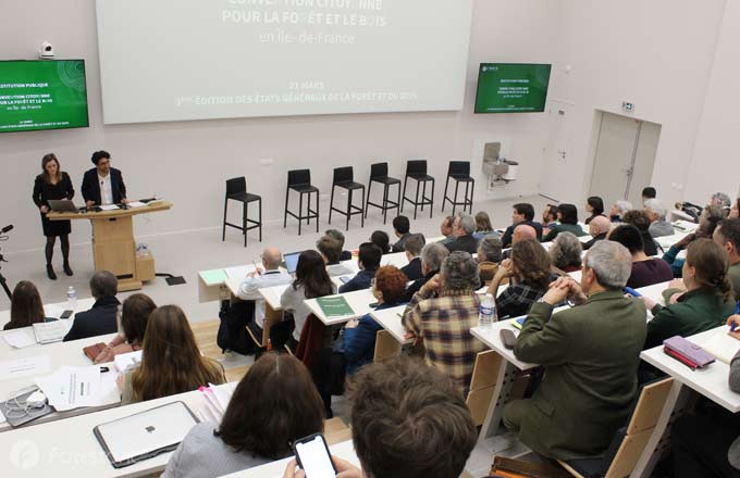 Évènement de restitution de la Convention citoyenne forêt-bois en Île-de-France (crédit photo: CC/Forestopic)