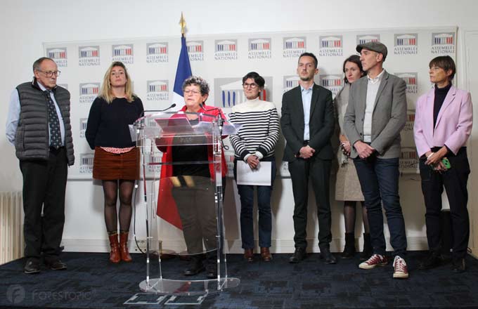 Présentation de la proposition de loi sur la forêt par Catherine Couturier et sept autres députés* (crédit photo: CC/Forestopic)