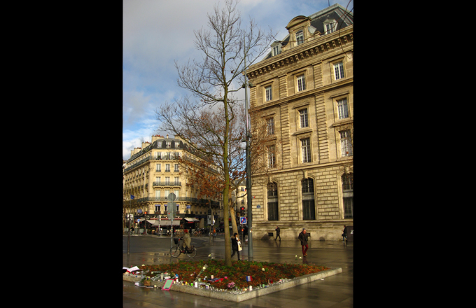 Memory tree in Paris (photo: Forestopic)