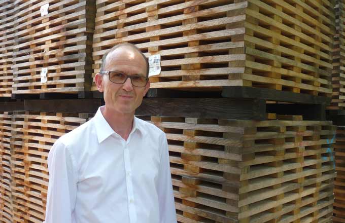 Vincent Lefort, élu président du Syndicat des mérandiers, s’inquiète des tensions sur la ressource en chêne